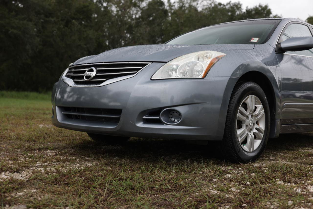 Used 2011 Nissan Altima 2.5 S w/ Convenience Pkg FWD image 25