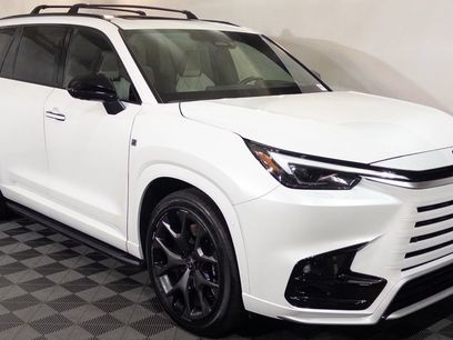 Certified 2025 Lexus TX 500h AWD w/ Technology Package