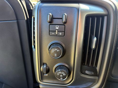 Used 2018 Chevrolet Silverado 1500 LTZ w/ Max Trailering Package image 11