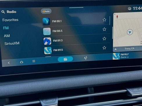 Used 2025 Hyundai Tucson SEL image 16