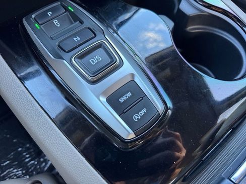 Used 2022 Honda Pilot Touring image 26