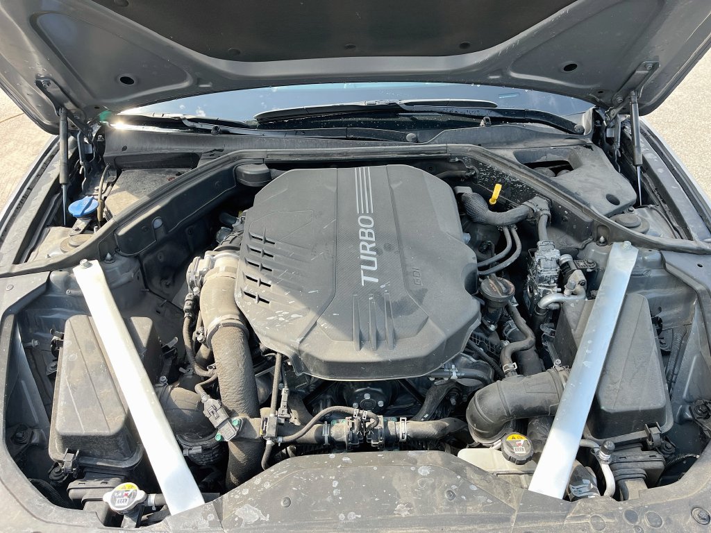 Used 2023 Genesis G70 3.3T w/ Sport Prestige Package RWD image 32