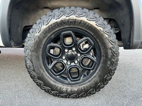 Used 2024 Chevrolet Silverado 1500 ZR2 w/ ZR2 Bison Edition image 14