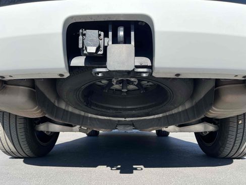 Used 2021 Land Rover Discovery S R-Dynamic image 65