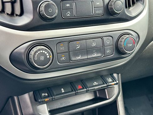 Certified 2022 Chevrolet Colorado LT w/ Safety Package image 16