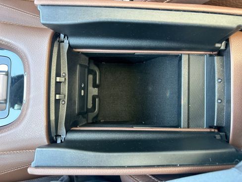 Used 2024 Mercedes-Benz GLS 580 4MATIC image 18