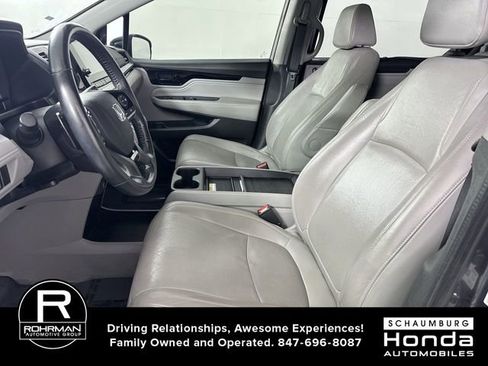 Used 2019 Honda Odyssey Elite image 4