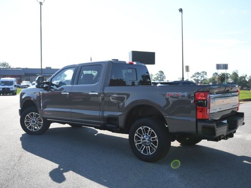 New 2026 Ford F250 Platinum w/ Platinum Plus Package AWD/4WD image 8