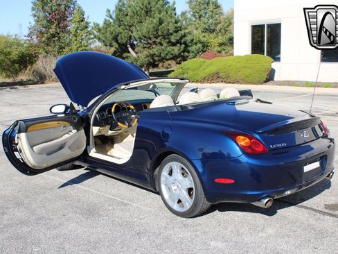 Used 2002 Lexus SC 430 Convertible image 22