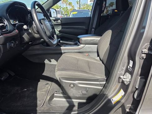 Used 2025 Dodge Durango GT w/ Blacktop Package RWD image 9