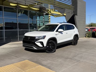 Used 2022 Volkswagen Taos SE