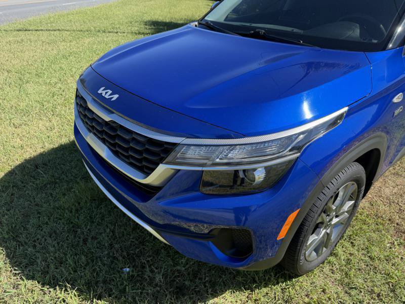 Used 2022 Kia Seltos LX AWD/4WD image 18