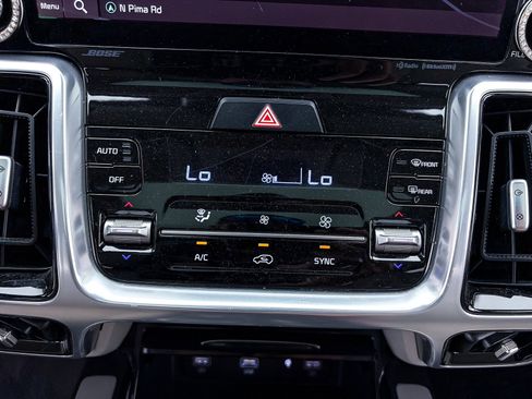 Used 2022 Kia Sorento SX image 23