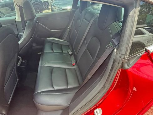Used 2018 Tesla Model 3 Long Range RWD image 10