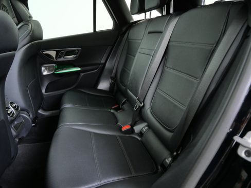 Certified 2026 Mercedes-Benz GLC 300 4MATIC image 17