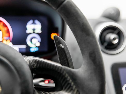 Used 2020 McLaren 620R image 28