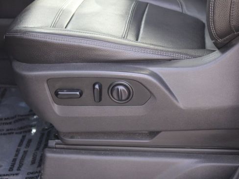 Used 2019 GMC Sierra 1500 Denali w/ Denali Ultimate Package image 16