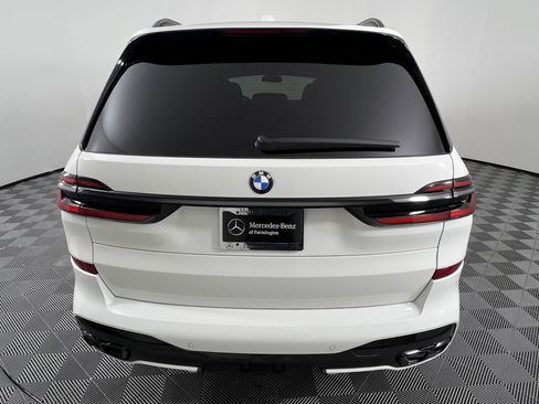 Used 2024 BMW X7 M60i w/ Executive Package AWD/4WD image 11