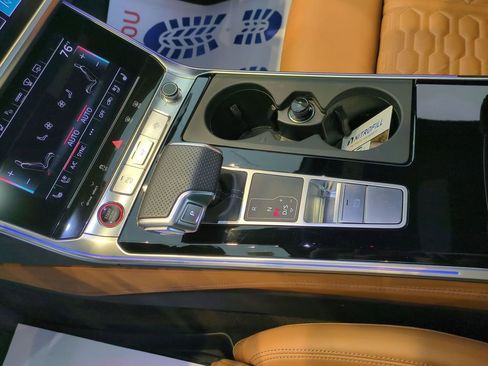 Certified 2025 Audi RS 6 performance image 13