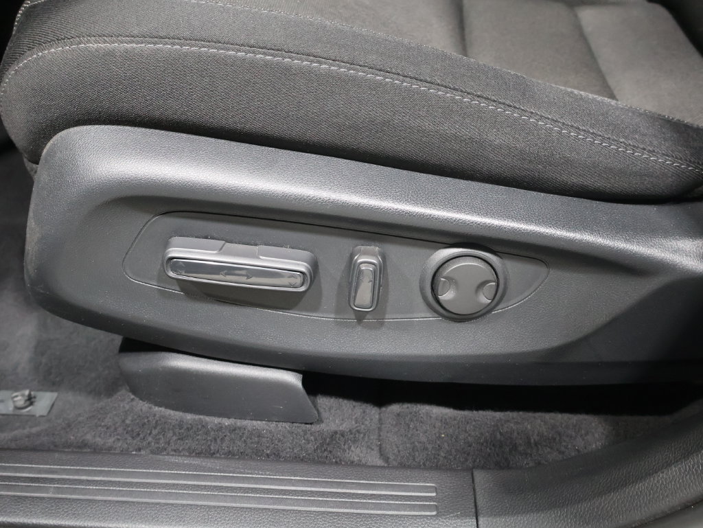 Used 2024 Honda CR-V EX image 12