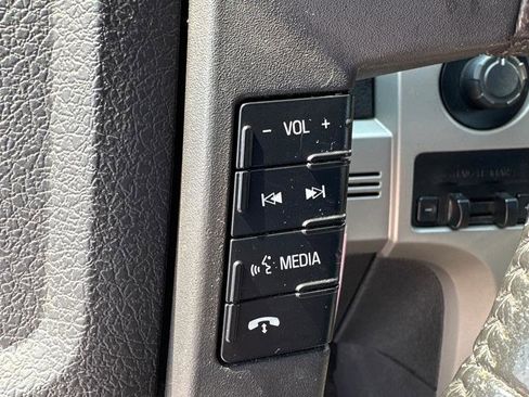 Used 2014 Ford F150 Lariat w/ Equipment Group 501A Mid image 14