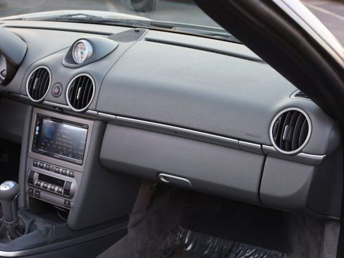 Used 2006 Porsche Boxster S RWD image 41