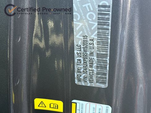 Used 2025 Jeep Wrangler Unlimited Sahara w/ Safety Group image 31