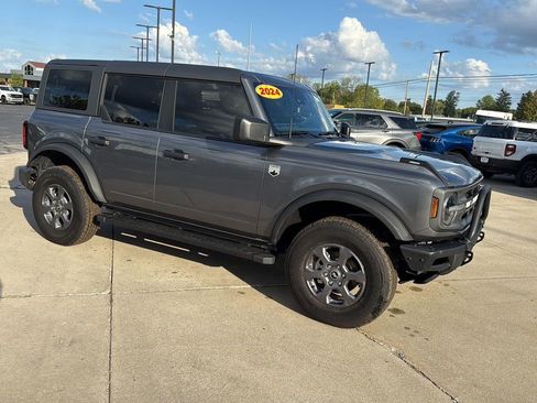 Used 2024 Ford Bronco Big Bend image 7