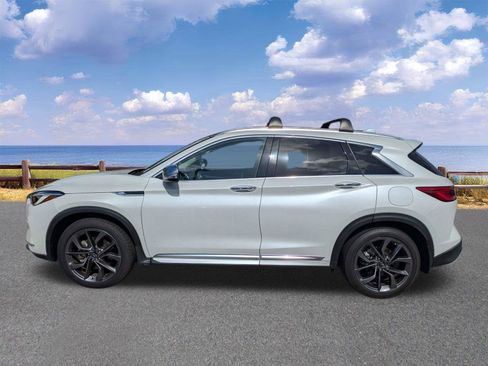 Used 2023 INFINITI QX50 Sensory w/ Accent Package FWD image 5