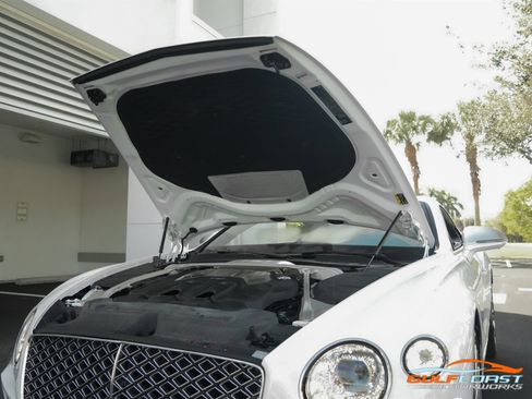 Used 2023 Bentley Continental GT V8 image 43