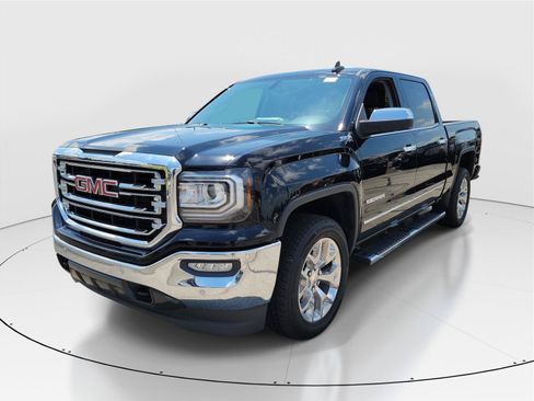 Used 2018 GMC Sierra 1500 SLT w/ SLT Premium Package AWD/4WD image 2