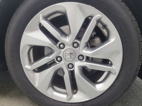 Used 2019 Honda Accord LX image 31