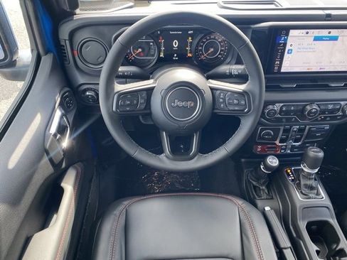 New 2025 Jeep Gladiator Rubicon image 59