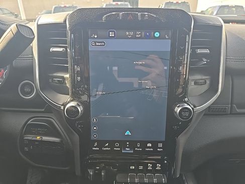 Used 2024 RAM 2500 Laramie w/ Night Edition image 19