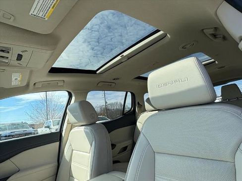 Certified 2023 GMC Acadia Denali w/ Denali Technology Package image 18