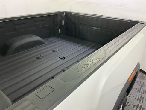 Used 2023 GMC Sierra 2500 Denali w/ Denali Ultimate Package image 42