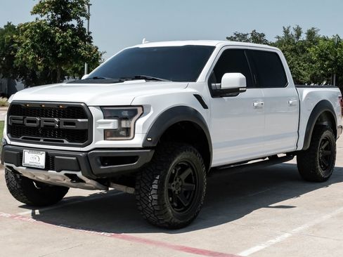 Used 2020 Ford F150 Raptor w/ Equipment Group 802A Luxury AWD/4WD image 6