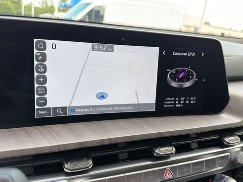 Used 2024 Kia Telluride SX w/ Towing Package FWD image 26