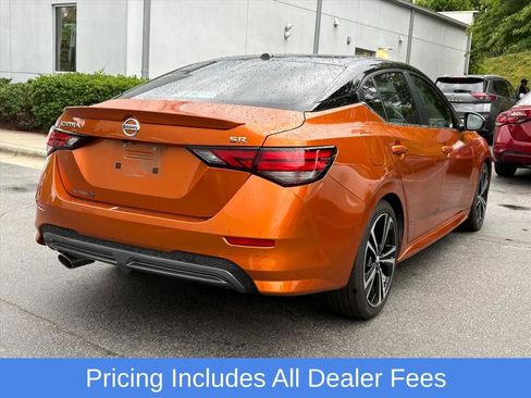 Used 2022 Nissan Sentra SR w/ Lighting Package FWD image 6