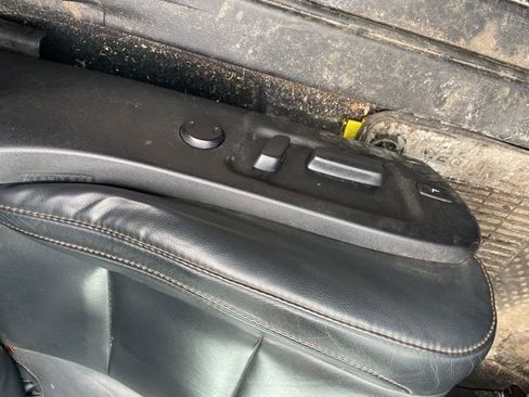 Used 2017 Toyota Highlander XLE image 13