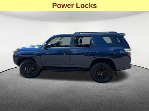 Used 2024 Toyota 4Runner TRD Off-Road Premium w/ Moonroof Package AWD/4WD image 6
