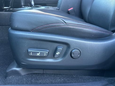 Used 2023 Toyota 4Runner TRD Off-Road Premium image 13