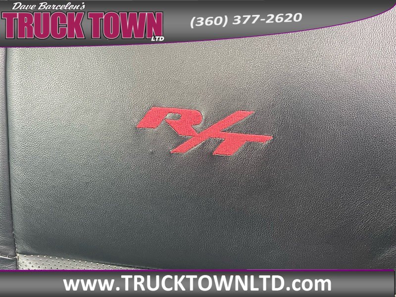 Used 2015 Dodge Durango R/T w/ Technology Group AWD/4WD image 36