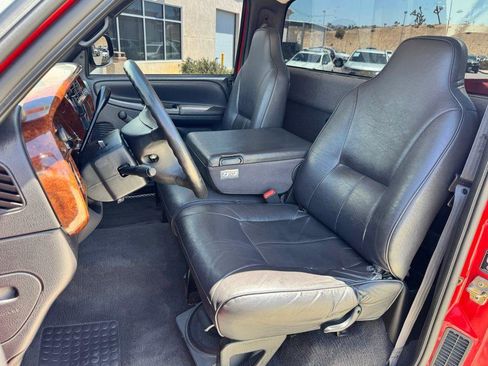 Used 1998 Dodge Ram 1500 Truck 2WD Regular Cab image 25