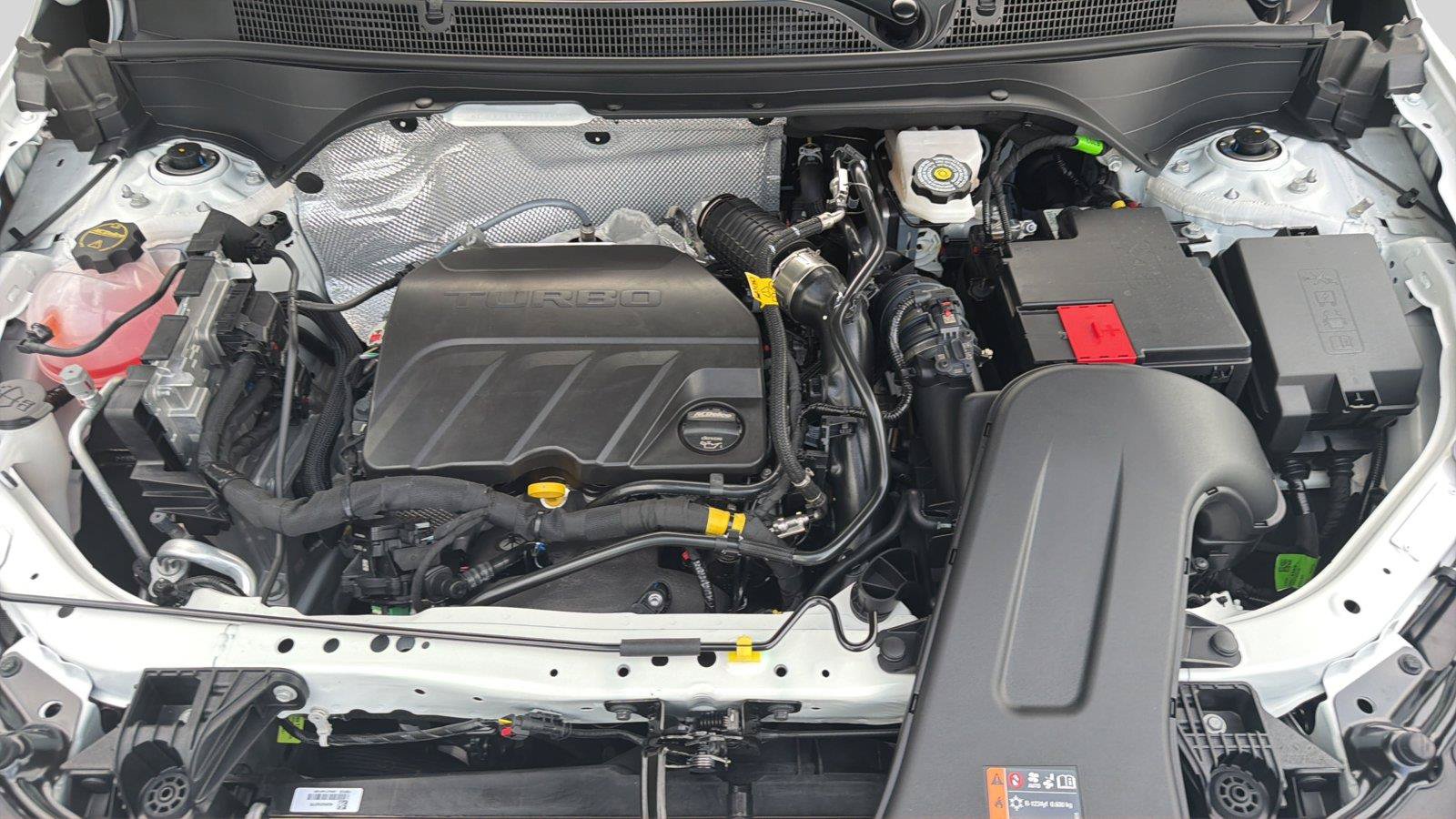 New 2026 Buick Envista Sport Touring w/ Convenience I Package FWD image 24