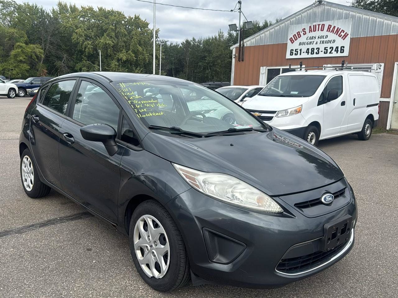 Used 2011 Ford Fiesta SE w/ 201A Rapid Spec Order Code FWD image 3