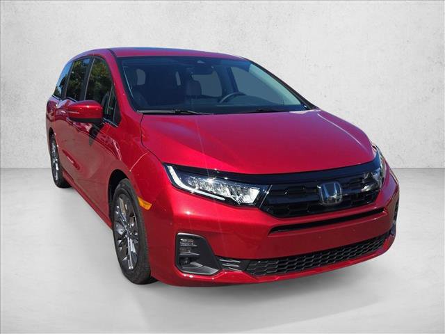 Used 2026 Honda Odyssey Touring image 3