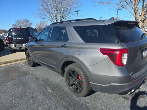 Used 2023 Ford Explorer ST w/ Equipment Group 401A image 10