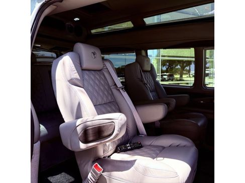 Used 2025 GMC Savana 2500 w/ Driver Convenience Package RWD image 24