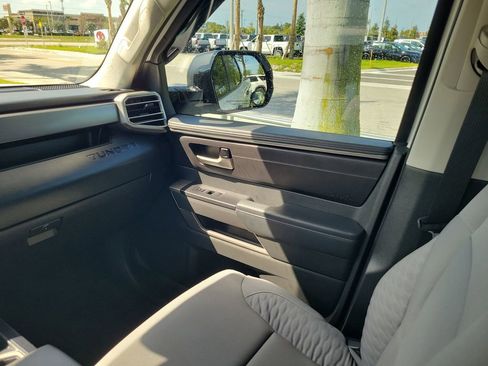 Used 2024 Toyota Tundra SR5 w/ SR5 Convenience Package AWD/4WD image 18
